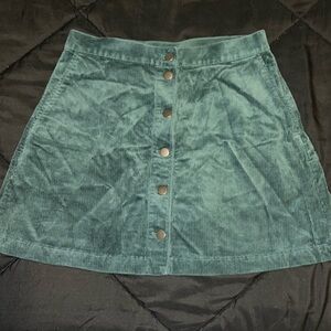 Uniqlo Mini corduroy green skirt